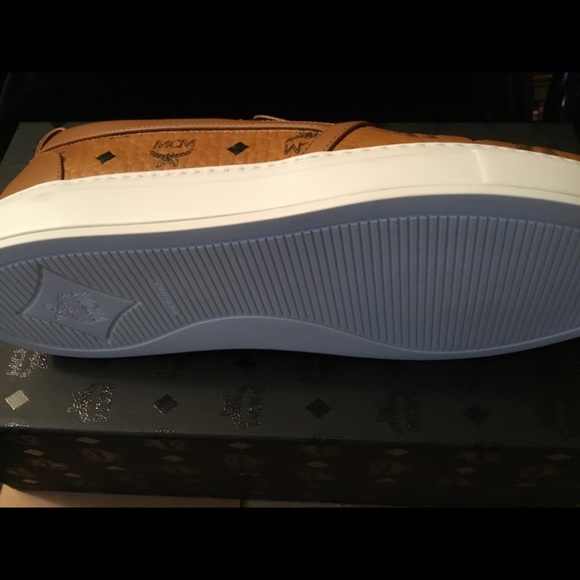 MCM Men’s Slip On Sneakers in Visetos - Picture 4 of 6